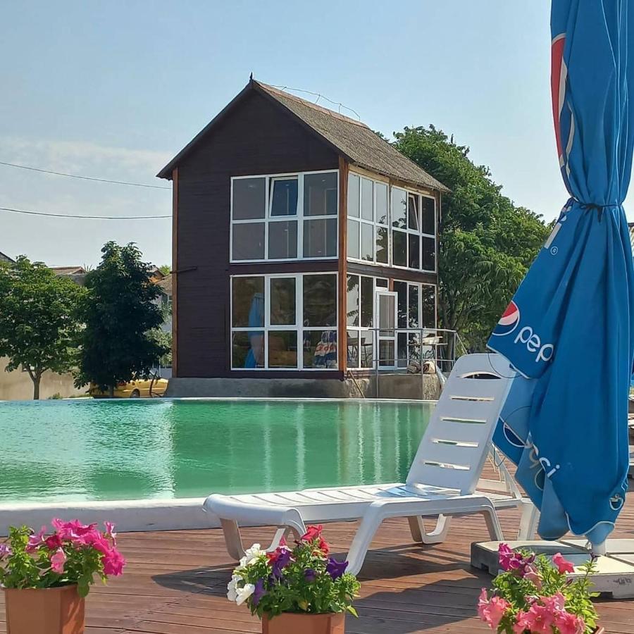 Б/О Pina Colada Hotel Ochakiv Exterior foto